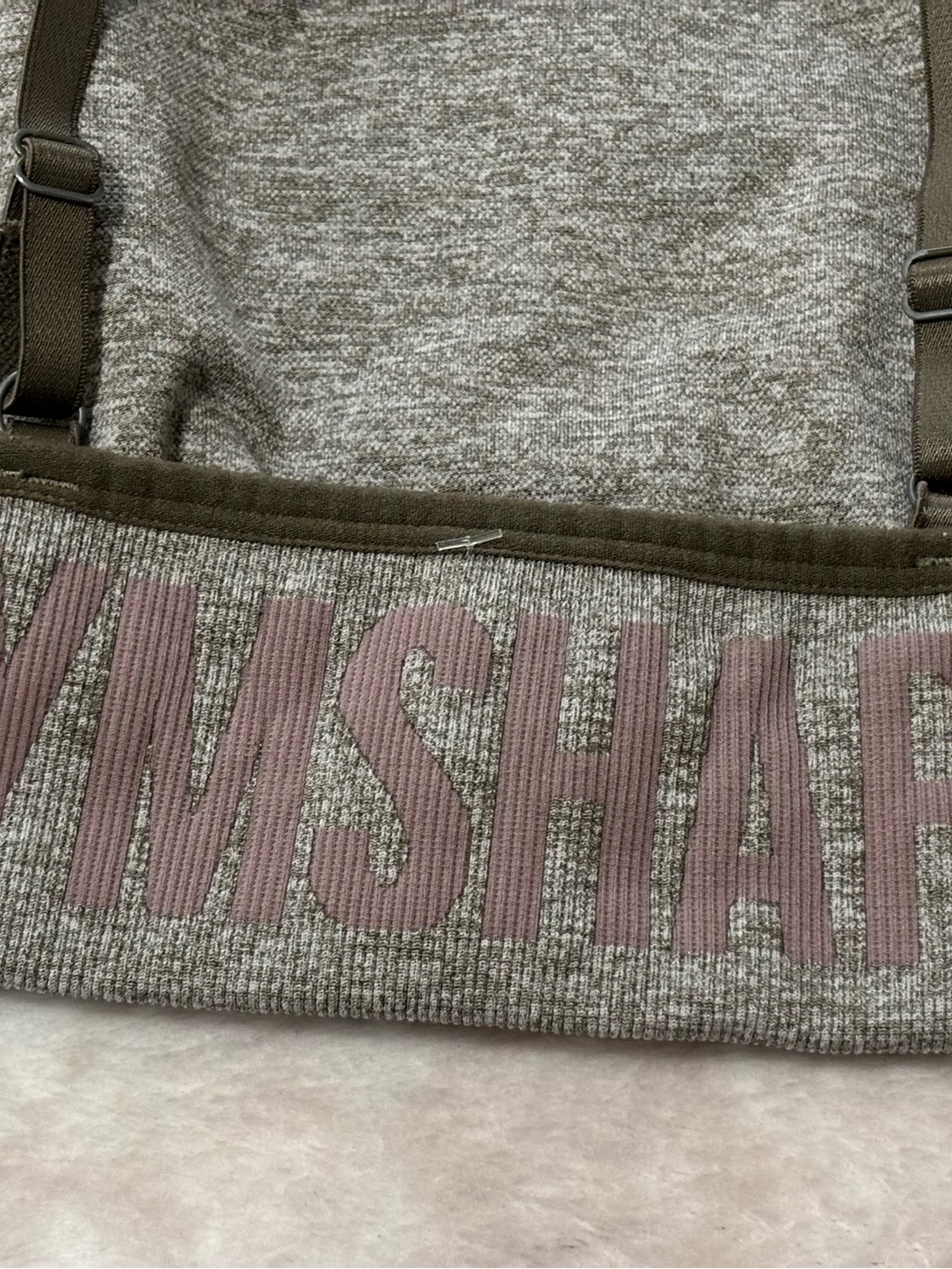 Gymshark Olive Green & Mauve Branded Sports Bra Size S/M - Picture 3 of 4